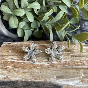 Vintage beaded pierced earrings